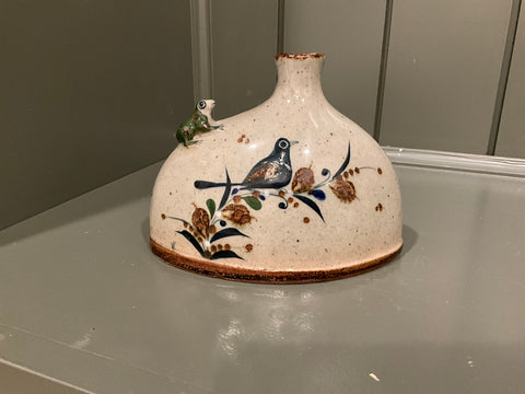 Hand painted Frog and bird vase