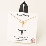 Long Horn Pendant Necklace